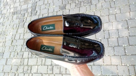 Лаковые туфли Clarks. Новые. (лак натуральный). Внутри кожа. 
Легкие и удобные.. . фото 5