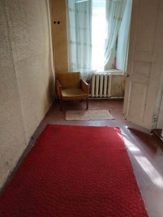 Трехкомнатная квартира по улице Советская, общая пл 65. 1/1. Высокие потолки,под. Суворовский. фото 3