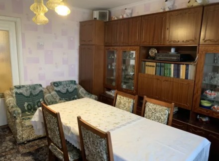 Продам трехкомнатную квартиру на Шуменском (улица Кирила и Мефодия), большая, св. . фото 9