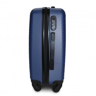 
Предлагаем к покупке среднего размера пластиковый чемодан Fly 2130 польского пр. . фото 8