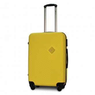 
Предлагаем к покупке среднего размера пластиковый чемодан Fly 2130 польского пр. . фото 3