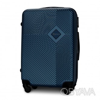 
Предлагаем к покупке среднего размера пластиковый чемодан Fly 2130 польского пр. . фото 1