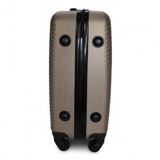 
Предлагаем к покупке мини пластиковый чемодан Fly 2130 польского производителя . . фото 9