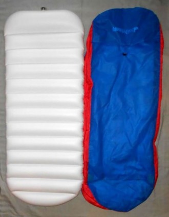 Детская надувная кровать с чехлом и одеялом Спайдермен  Marvel  
Размер:   150 . . фото 5