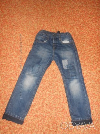 джинсы на рост 128 см, в очень хорошом состоянии. на подкладке. 
длинна-80 см, . . фото 1