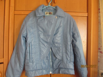 Продам  оригинальную курточку  весна-осень , производство Япония,  новая. Состав. . фото 2