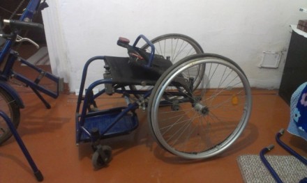 КСИ-1-2-3П «ИСКРА» с велоприводом
Кресло-коляска с велоприводом КСИ-1-2-3П ИСКР. . фото 4