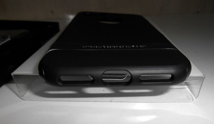 Бампер чехол Rock для Apple iPhone7 
Выполнен из прочного термополиуретана, ока. . фото 7
