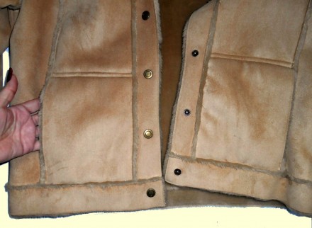 Легкая женская курточка Laura Ashley из искусственной мягкой меховой ткани, поши. . фото 6