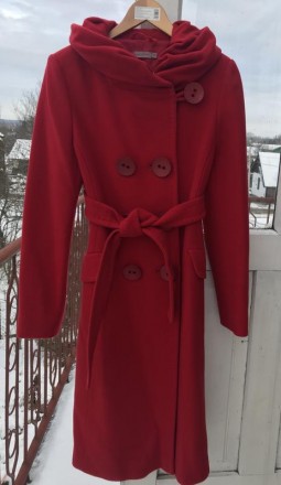 Очень эффектное кашемировое пальто красного цвета, на 38-42 размер (точные замер. . фото 4