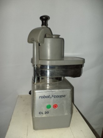 В продаже  Овощерезка Robot Coupe SL 30  рабочем  состоянии  б у 	
Склад  б\у о. . фото 10