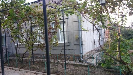 Продам капитальный кирпичный, утепленный дом в г.Молочанск (центр). В доме: все . . фото 3