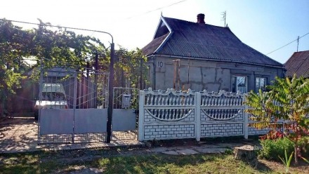 Продам капитальный кирпичный, утепленный дом в г.Молочанск (центр). В доме: все . . фото 2