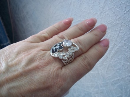 Шикарное кольцо от украинского производителя Брюс Новое с пломбой Размер 17.5. . фото 3