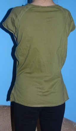 футболка темно зеленого кольору, приталена, в хорошому стані, 100% бавовна. Довж. . фото 6