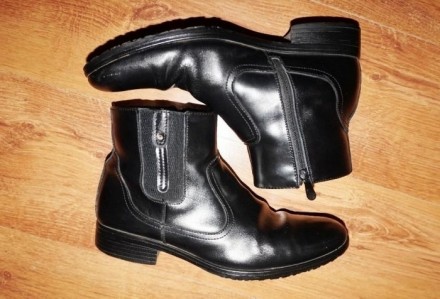 Зимние мужские ботинки (полусапоги) 40-го размера. Подойдут и на 39 размер, возм. . фото 2