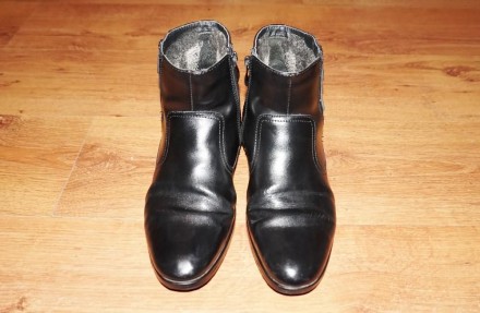 Зимние мужские ботинки (полусапоги) 40-го размера. Подойдут и на 39 размер, возм. . фото 3