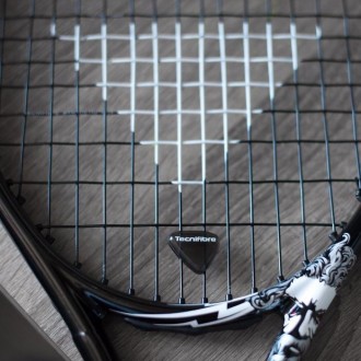 Универсальная,спортивно ориентированная ракетка подойдет теннисистам, предпочита. . фото 5