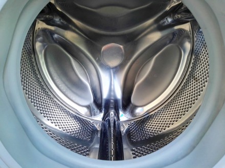 Свіжачок!!Пральна Машина Bosch EXLUSIV, модель 2015року,з горизонтальним загружа. . фото 11