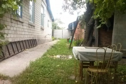 Продается жилой, уютный дом в центре г.Бобровица Черниговской области. 90 км. от. Бобровица. фото 2