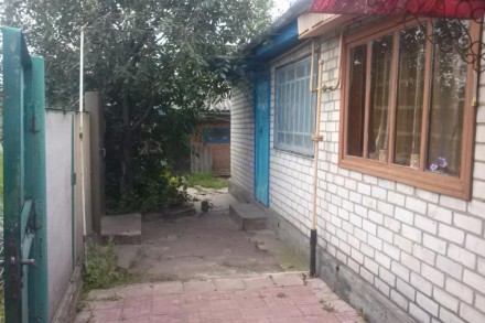 Продается жилой, уютный дом в центре г.Бобровица Черниговской области. 90 км. от. Бобровица. фото 3