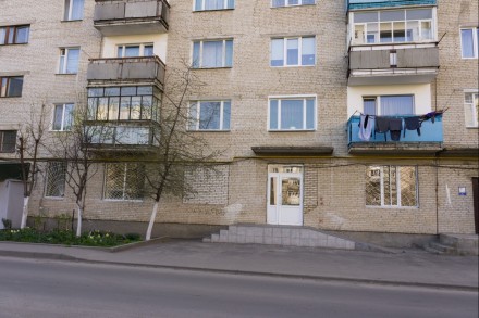 Продаж приміщення 156 кв.м. в центрі спального району.

вул. Шота Руставелі, 9. . фото 3