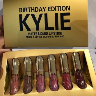 Набор из 6 шт!Матовые помады Kylie Birthday Edition равномерно ложатся на губы. . . фото 6