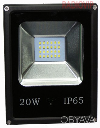 Прожектор LED с встроенным инфракрасным датчиком движения 20W служит для качеств. . фото 1