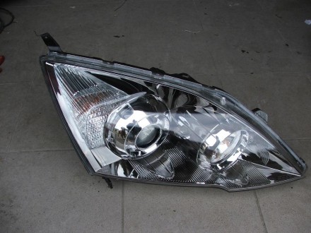 Продается Фара левая, правая на Honda CR-V 2006-2011 в б/у состоянии. Фото соотв. . фото 4