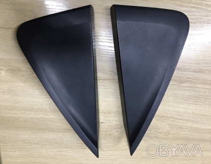 Заглушка треугольник пластик заднего крыла Nissan Leaf 11-17 78126-3NF0A,78127-3. . фото 1