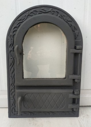  
Чугунные дверцы
Дверцы печные со стеклом. Печные дверцы сделаны из чугуна – ма. . фото 3