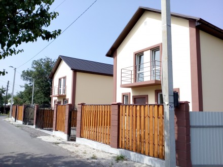 Новый индивидуальный дом, расположен в пригороде Киева, в г. Борисполь в тихом и. . фото 9