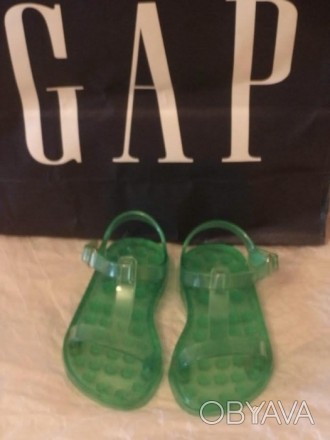 босоножки новые фирма Gap зеленого цвета длина ножки 14см силиконовые с запахом . . фото 1