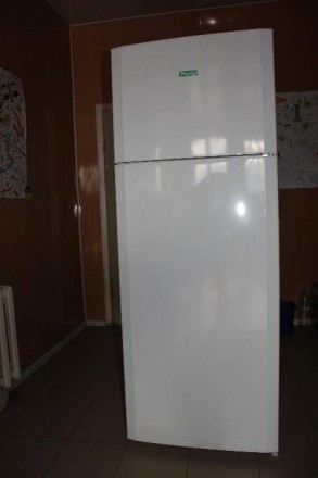 Холодильник двухкамерный,(В*Ш*Г) 182,6*70*66,5. Полезный объем холод.камеры 318 . . фото 2