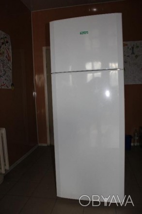 Холодильник двухкамерный,(В*Ш*Г) 182,6*70*66,5. Полезный объем холод.камеры 318 . . фото 1