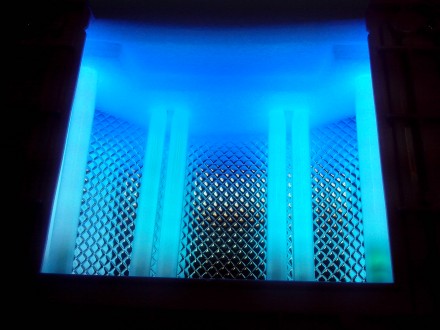 Профессиональный прибор с ультрафиолетовыми (УФ) лампами для наращивания ногтей . . фото 7