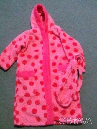 Махровый халат для девочки 10-12 лет. в хорошем состоянии.. . фото 1
