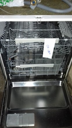 Посудомийна машина Husqvarna, на 12 комплектів брудного посуду. . фото 4