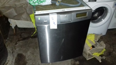 Посудомийна машина Husqvarna, на 12 комплектів брудного посуду. . фото 2