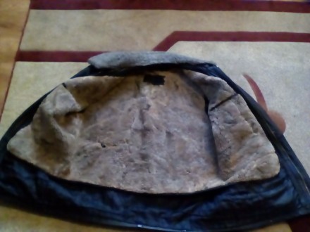 Шкіряна куртка на цегейці в хорошому стані розмір 58-60. . фото 3