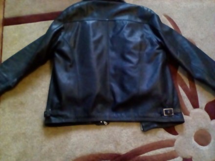 Шкіряна куртка на цегейці в хорошому стані розмір 58-60. . фото 5