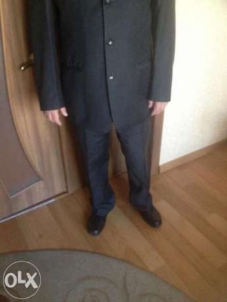 Продам темный костюм не черный( графит )Итальянский фирменный в хорошем состояни. . фото 2