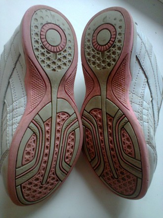 Продам кроссовки для девочки, BONA,  размер 33, состояние хорошее, Были куплены . . фото 6