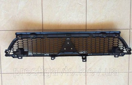 Решетка радиатора на Mitsubishi Outlander XL (2010-2012) ( 6402А198 )
Решетка ра. . фото 3
