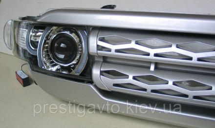 Стайлинговый комплект передняя,задняя оптика и решетка радиатора на Toyota FJ Cr. . фото 2
