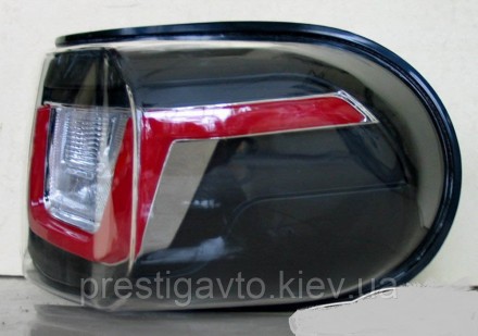 Комплект обвеса - передняя,задняя оптика и решетка радиатора на Toyota FJ Cruise. . фото 9