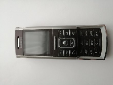 Продам мобильные телефоны Samsung:
- коллекционерам - Samsung  X-100. Стильный . . фото 6