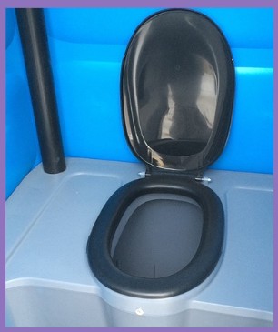 Туалетная кабина полностью, включая поддон-основание, изготовлена из высококачес. . фото 3