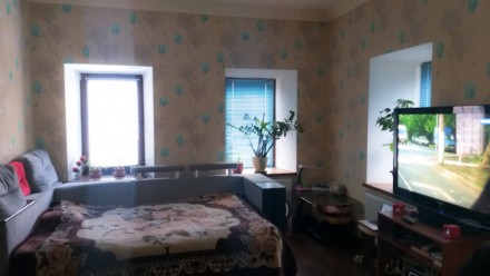 Продается 2-х комнатная часть дома с хорошим ремонтом на улице Большая Морская, . . фото 3