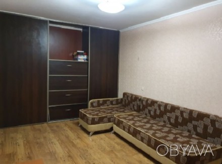 Предлагается к продаже двухкомнатная квартира. Две раздельные комнаты, есть балк. Киевский. фото 1